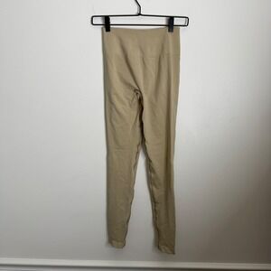 Alphalete‎ Seamless High Waisted Ruched Butt Leggings Women's Medium Beige